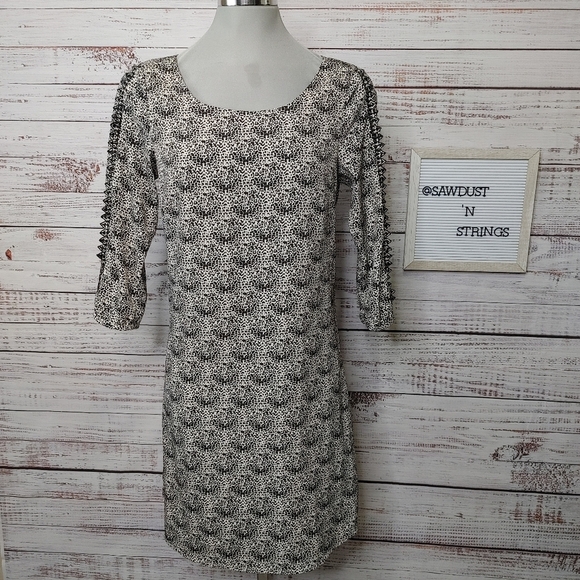 MAISON Scotch embroidered sleeve shift dress S - Picture 2 of 11
